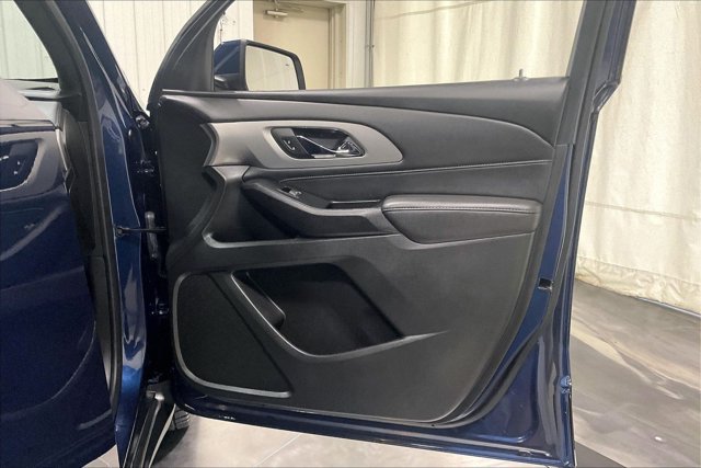 Used 2023 Chevrolet Traverse LT w/ LPO, Floor Liner Package AWD/4WD image 24