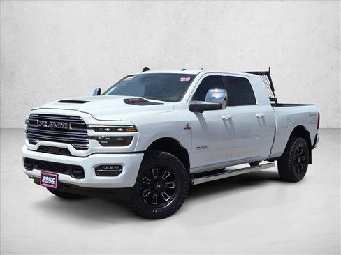 Used 2025 RAM 3500 Laramie w/ Sport Appearance Package AWD/4WD image 16