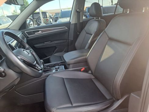 Used 2018 Volkswagen Atlas SEL w/ R-Line Package AWD/4WD image 23