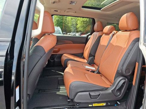 New 2026 Kia Carnival SX Prestige image 5