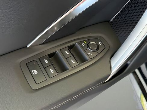 Used 2026 BMW X1 xDrive28i w/ Technology Package image 15