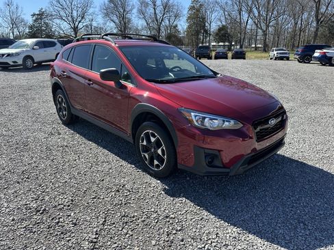 Used 2019 Subaru Crosstrek 2.0i image 3