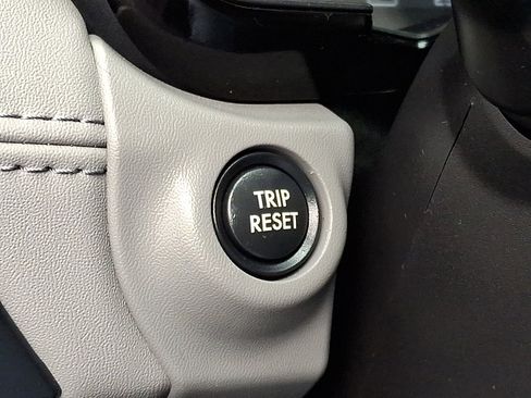 Certified 2023 Subaru Outback Premium image 28