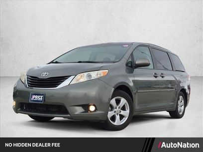 Used 2011 Toyota Sienna LE