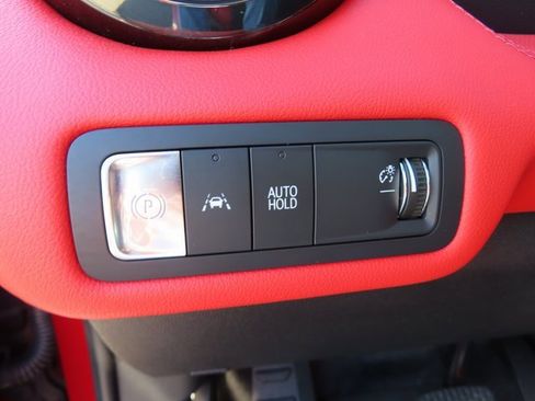 Used 2024 Chevrolet Blazer EV RS image 34