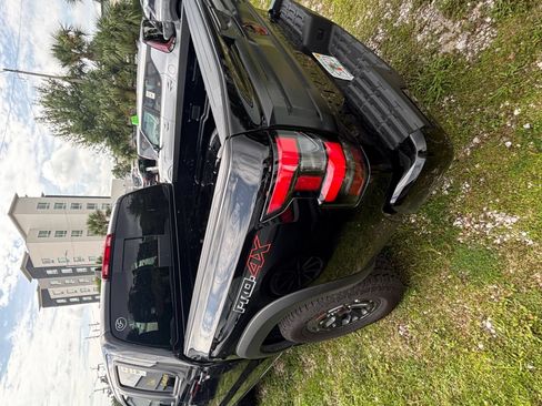 Used 2026 Nissan Frontier PRO-4X AWD/4WD image 18