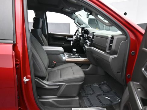 Used 2024 Chevrolet Silverado 1500 LT Trail Boss w/ Protection Package image 37