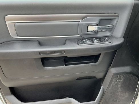 Used 2023 RAM 1500 Classic SLT w/ Electronics Group AWD/4WD image 11