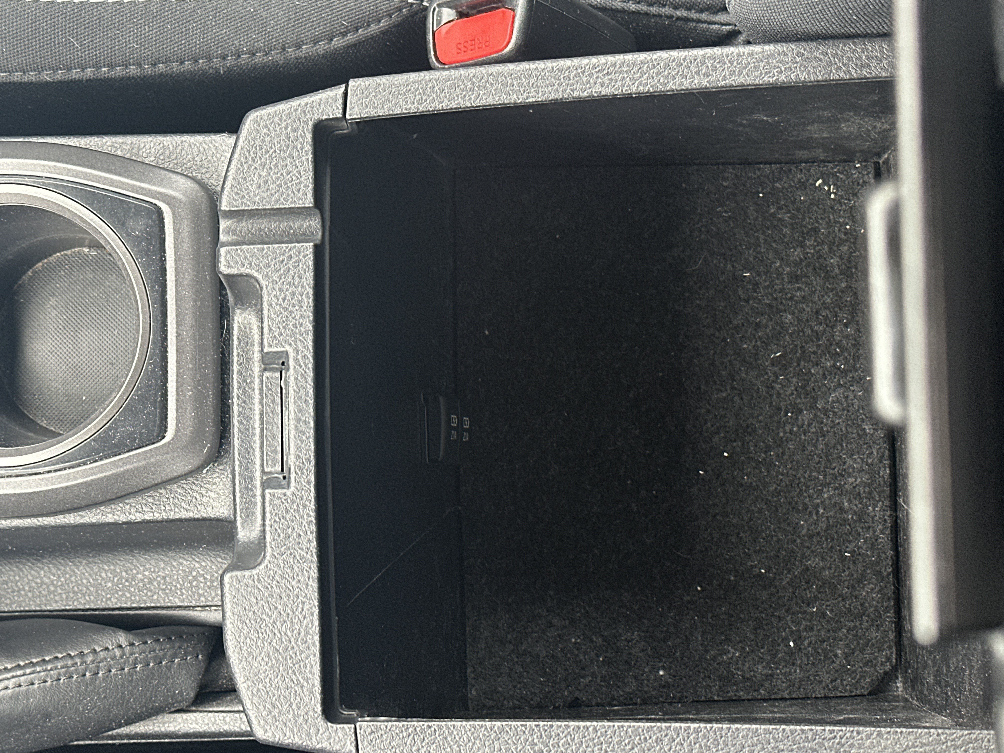 Used 2020 Toyota Tacoma TRD Sport AWD/4WD image 19