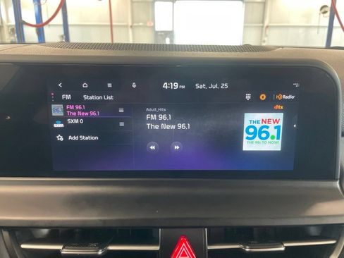 Certified 2024 Kia Seltos EX AWD/4WD image 17
