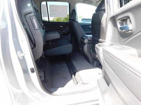 New 2025 Honda Ridgeline RTL+ image 18