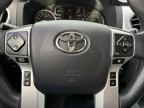 Used 2019 Toyota Tundra SR5 w/ SR5 Upgrade Package AWD/4WD image 16