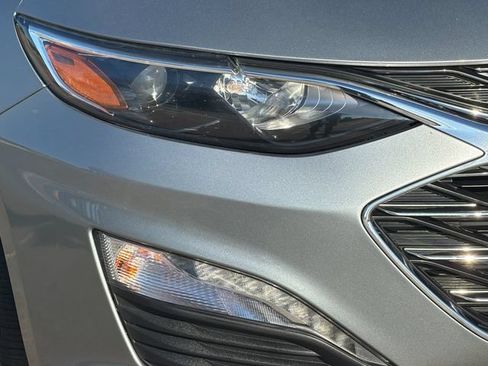 Used 2023 Chevrolet Malibu LT FWD image 28