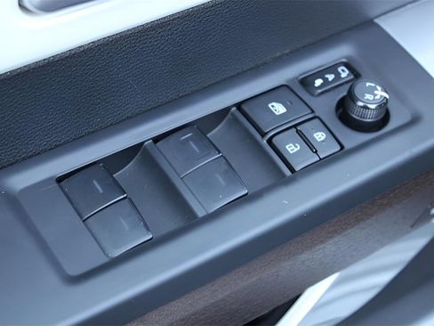 Certified 2024 Toyota Sequoia Capstone image 18