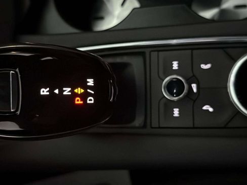 Used 2022 Cadillac XT5 Luxury image 33