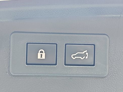 Certified 2024 Subaru Outback Touring AWD/4WD image 13