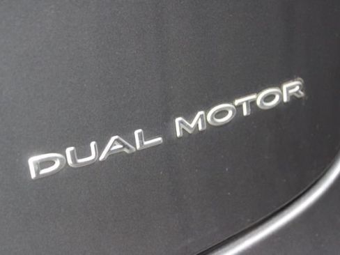 Used 2018 Tesla Model 3 Long Range AWD/4WD image 8