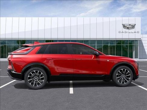 New 2026 Cadillac Lyriq Sport RWD image 5