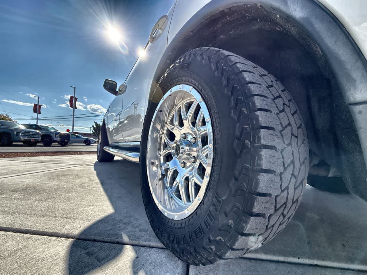 Used 2016 Dodge Durango SXT w/ Quick Order Package 23B AWD/4WD image 8