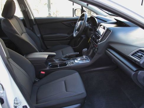 Used 2017 Subaru Impreza 2.0i Premium w/ BSD & Rcta/SRF/Eyesight image 32