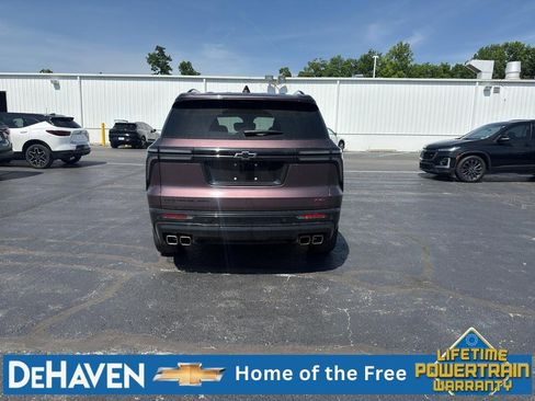 Used 2024 Chevrolet Traverse RS w/ LPO, Floor Liner Package AWD/4WD image 5