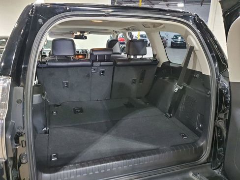 Used 2014 Lexus GX 460 image 47