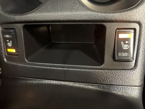 Used 2022 Nissan Rogue Sport SV w/ Technology Package image 8