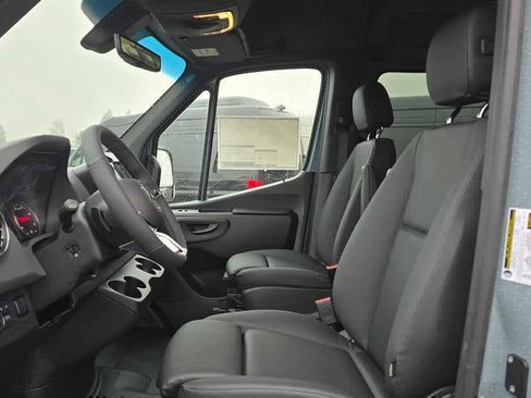 New 2026 Mercedes-Benz Sprinter 2500 image 24