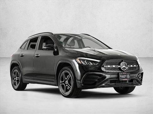 Certified 2026 Mercedes-Benz GLA 250 4MATIC image 3