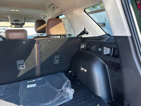 New 2025 Ford Bronco Sport Outer Banks w/ Sasquatch Outer Banks Package image 45