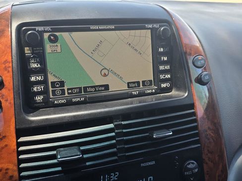 Used 2009 Toyota Sienna XLE FWD image 20