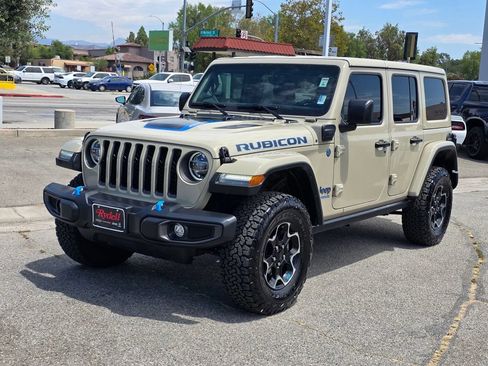 Used 2022 Jeep Wrangler Unlimited Rubicon 4xe w/ Cold Weather Group AWD/4WD image 10