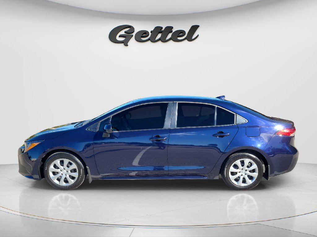 Certified 2025 Toyota Corolla LE FWD image 8