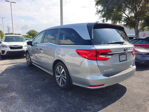 Used 2023 Honda Odyssey Touring image 4