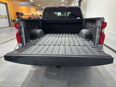 Used 2025 Chevrolet Silverado 1500 RST w/ Convenience Package II AWD/4WD image 23