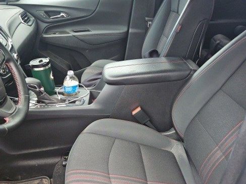Used 2024 Chevrolet Equinox RS image 17