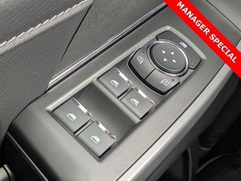 New 2025 Ford F150 XLT w/ Equipment Group 301A Standard image 25