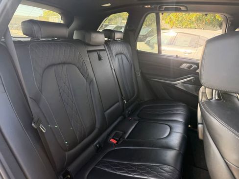 Used 2021 BMW X5 M50i w/ Executive Package AWD/4WD image 11