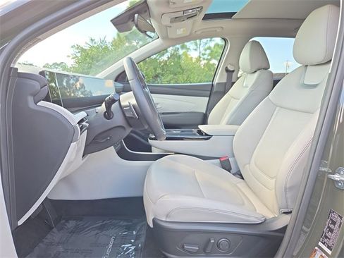 Used 2025 Hyundai Tucson Limited image 17