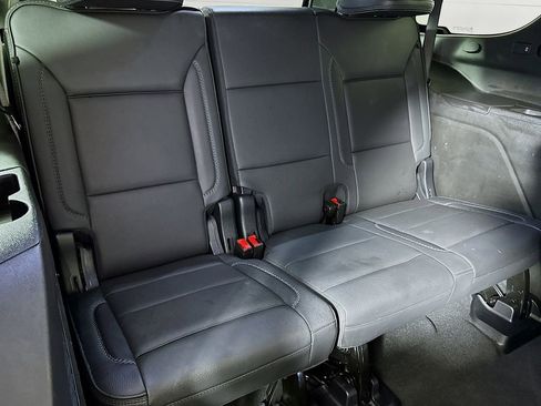 Certified 2025 GMC Yukon Denali AWD/4WD image 26