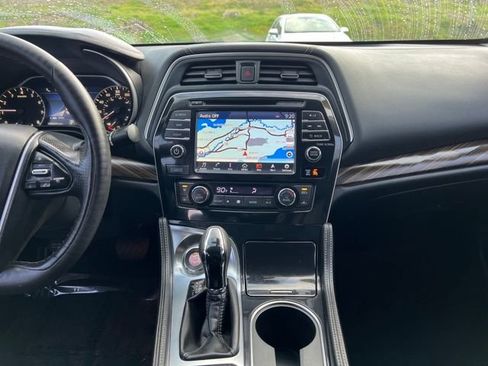 Used 2016 Nissan Maxima Platinum image 20