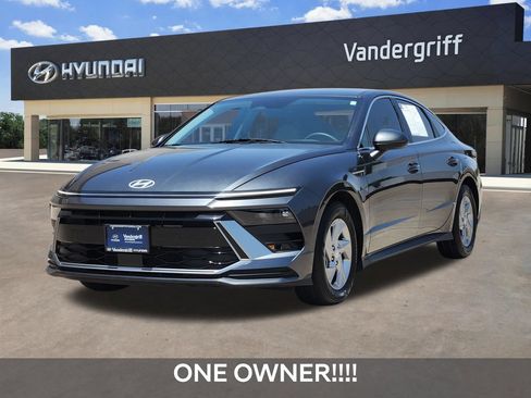 Certified 2025 Hyundai Sonata SE FWD image 2