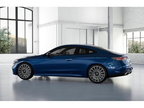 Used 2024 Mercedes-Benz CLE 300 4MATIC Coupe image 6