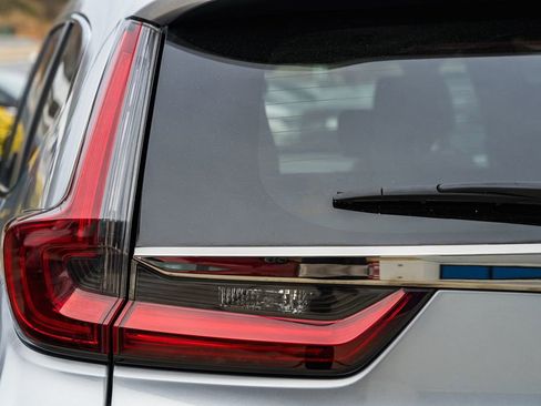 Certified 2022 Honda CR-V Touring image 7