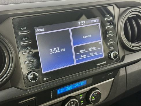 Used 2021 Toyota Tacoma SR AWD/4WD image 17