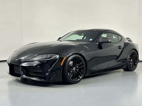 Used 2023 Toyota Supra image 3