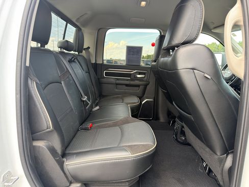 Used 2024 RAM 2500 Laramie AWD/4WD image 27