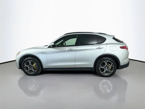 Used 2019 Alfa Romeo Stelvio Ti Sport w/ Quick Order Package 22S Sport AWD/4WD image 8