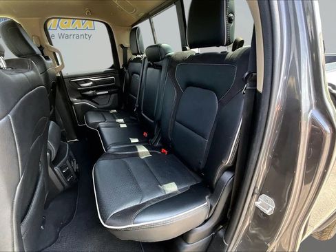 Used 2019 RAM 1500 Laramie AWD/4WD image 23