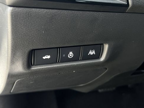 New 2026 Nissan Sentra SR w/ SR Premium Package FWD image 14